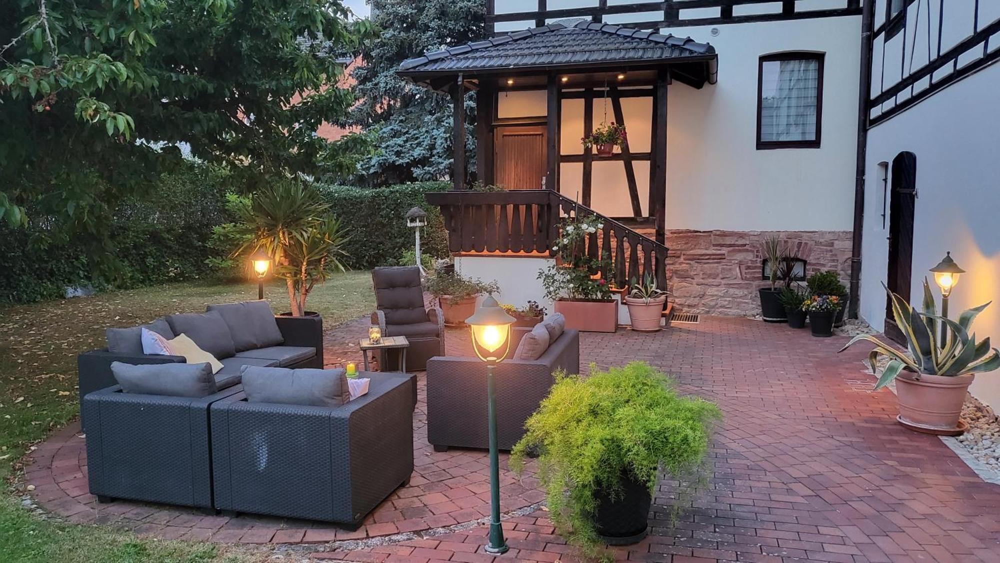 Apartments Am Saalebogen Mit Gartenterrasse, Grillkamin, Freie Parkplaetze Рудольштадт Екстер'єр фото