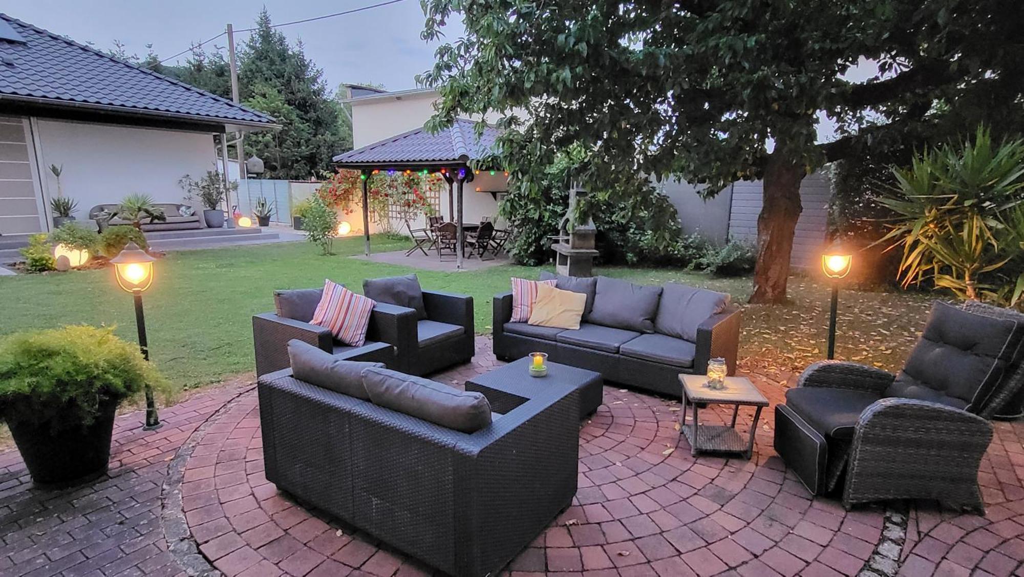Apartments Am Saalebogen Mit Gartenterrasse, Grillkamin, Freie Parkplaetze Рудольштадт Екстер'єр фото