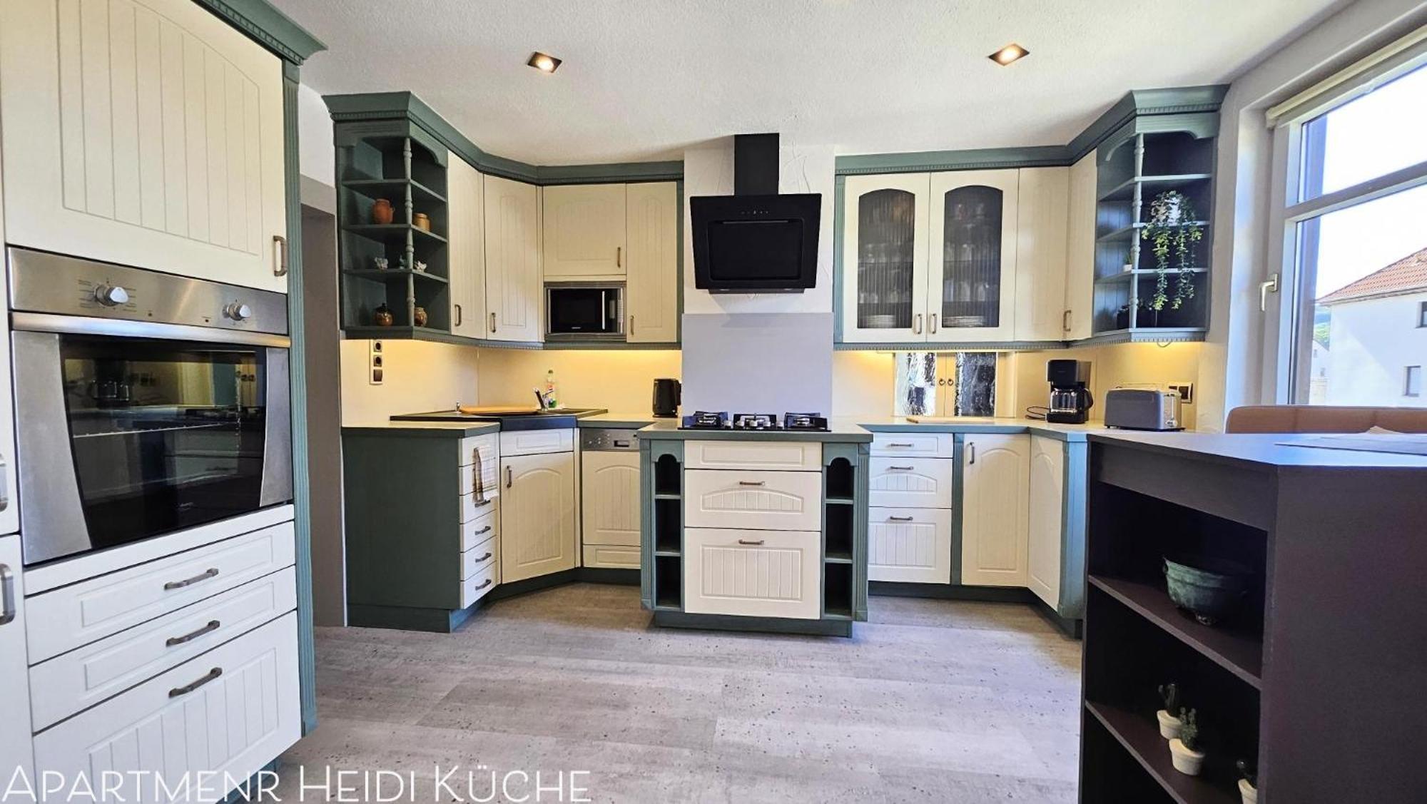 Apartments Am Saalebogen Mit Gartenterrasse, Grillkamin, Freie Parkplaetze Рудольштадт Екстер'єр фото